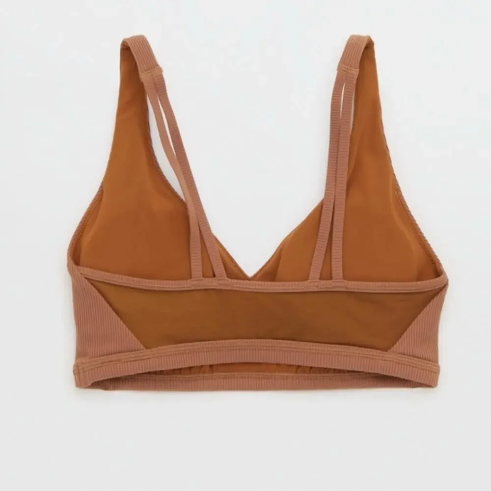 Aerie OFFLINE Ribbed Plunge Sports Bra w/ Back Mesh in Brown Women's Small $45 - Picture 3 of 8